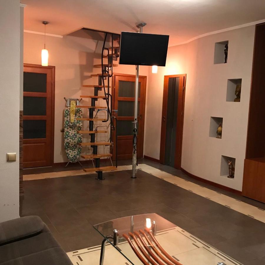Apartment затишна в спальному районі